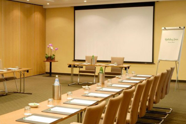 Holiday Inn Aurelia
